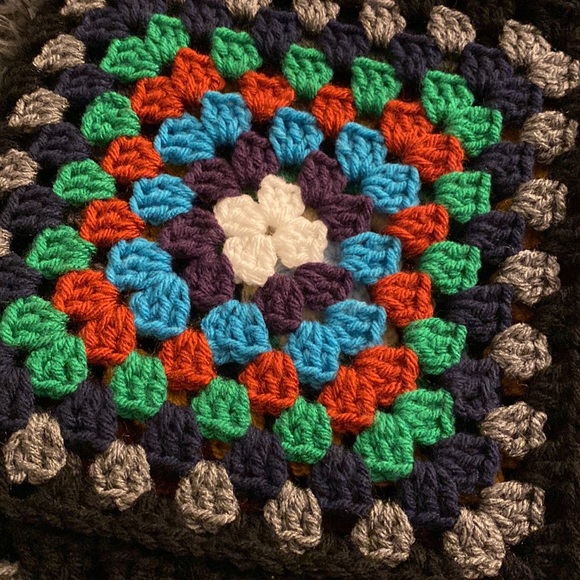 Granny Square Afghan - Picture 12 of 12